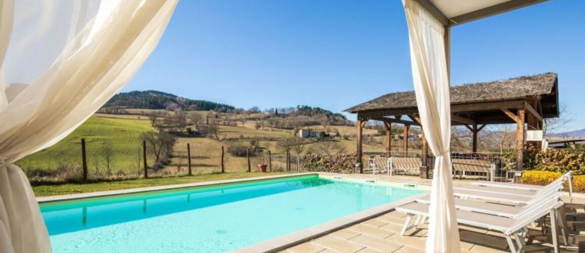 Privé villa Toscane Midden Privé villa Toscane midden